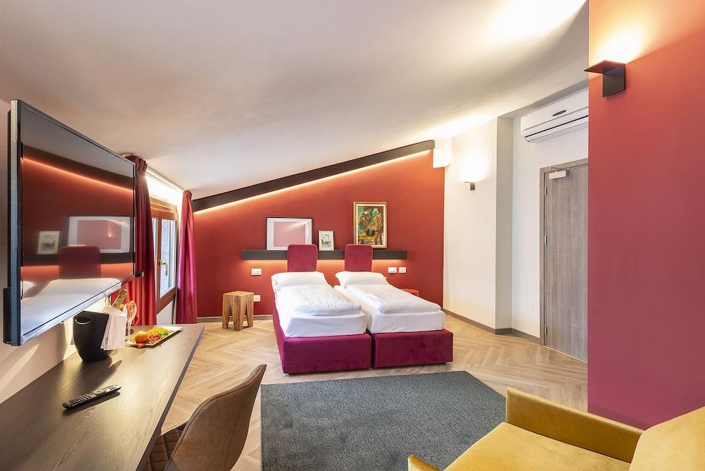 All'azzurro 4* Limone sul Garda